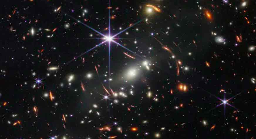 Foto do Espaço Profundo tirada pelo Telescópio James Webb